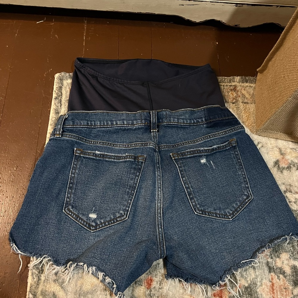 Abercrombie & Fitch Maternity Shorts Size 4/27